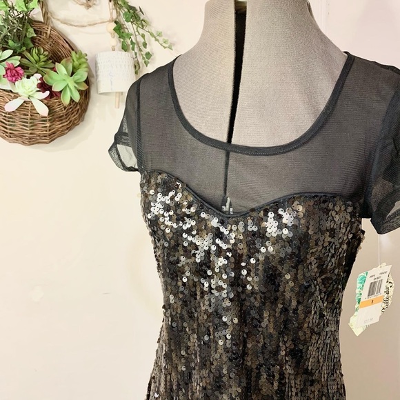 NEW NWT Black Glitter Sequin Party Mesh Dress Belle Du Jeur Dress Originally $35 - Picture 2 of 4